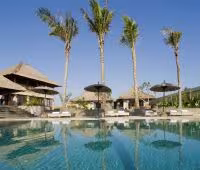 Villa Mary, Blick aus dem Pool